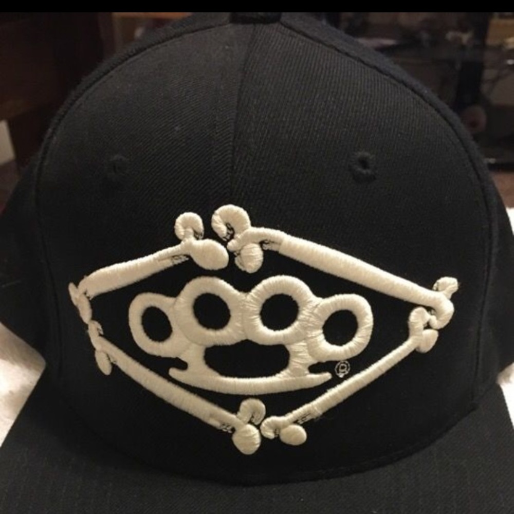 10 Deep hat